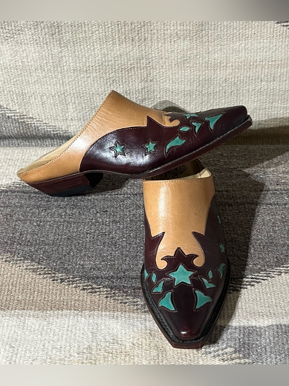 VTG Charlie 1 Horse Lucchese Women's Genuine Leather Western Mules Slides